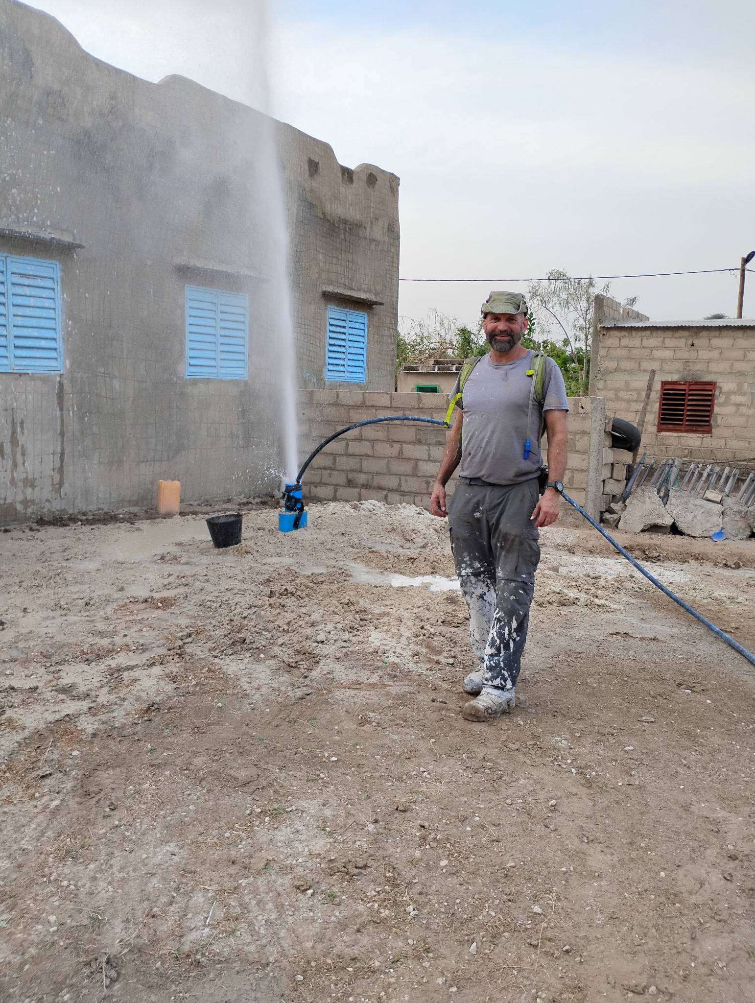 One of the successful wells drilled during this trip.